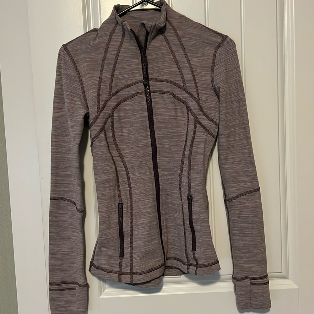 Fitted LuLuLemon Jacket Size 4